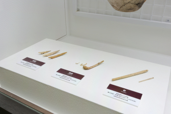 Red Brick Exhibition of Jomon Artifacts